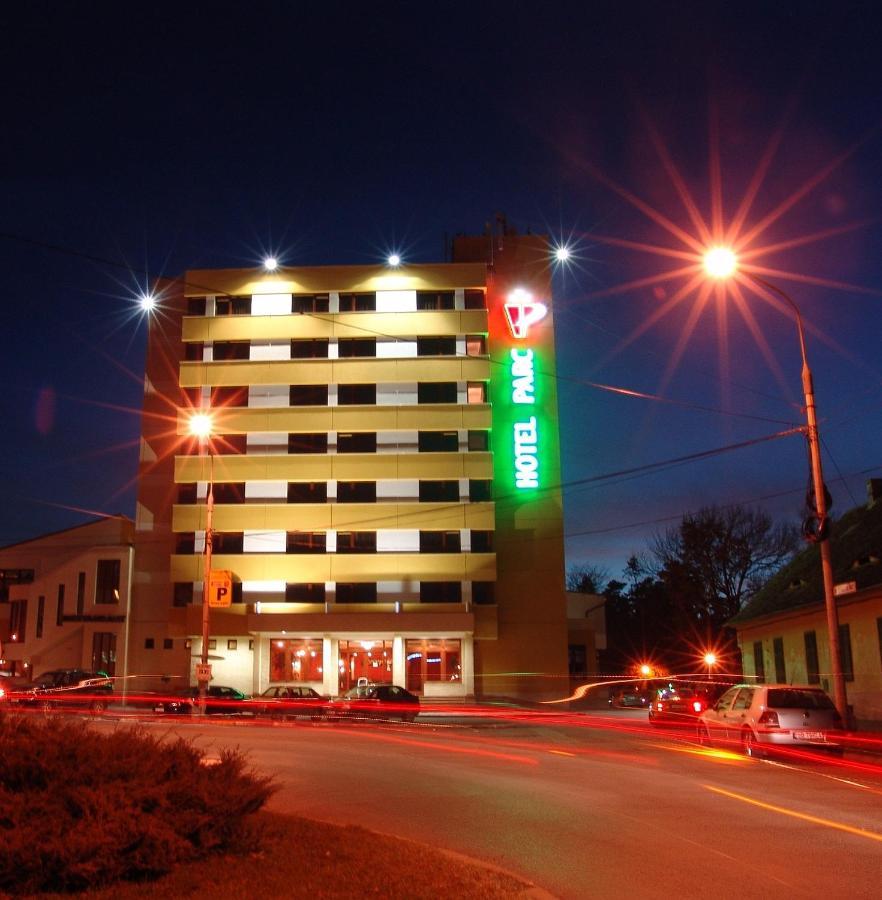 Hotel Parc Сибиу Экстерьер фото