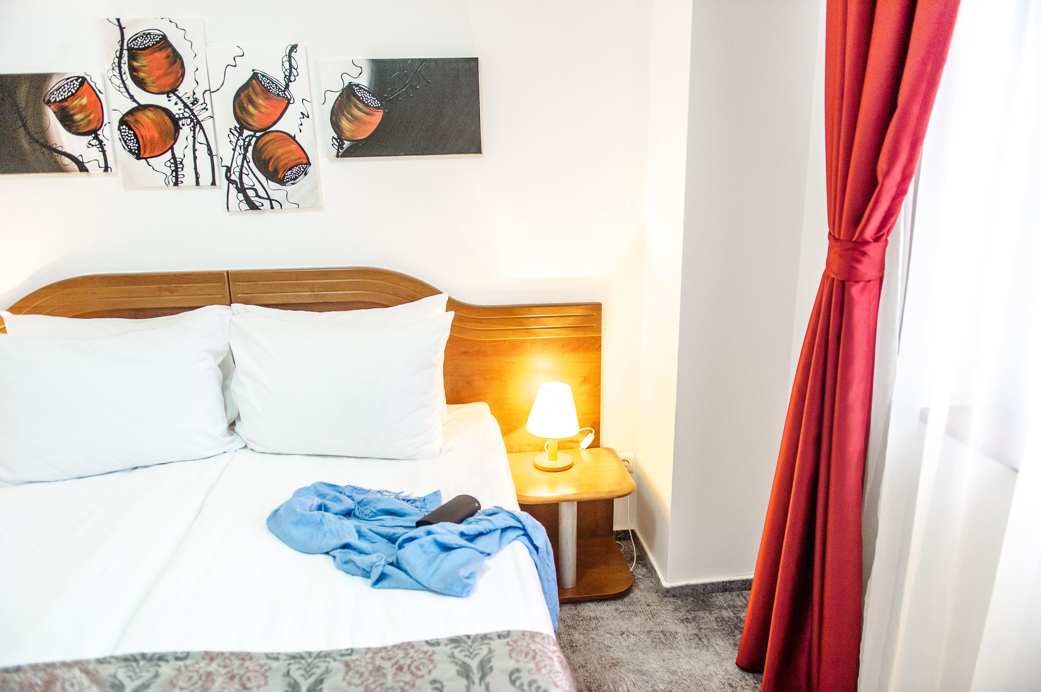 Hotel Parc Сибиу Экстерьер фото