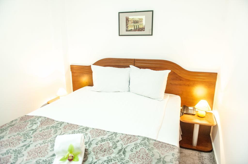 Hotel Parc Сибиу Экстерьер фото