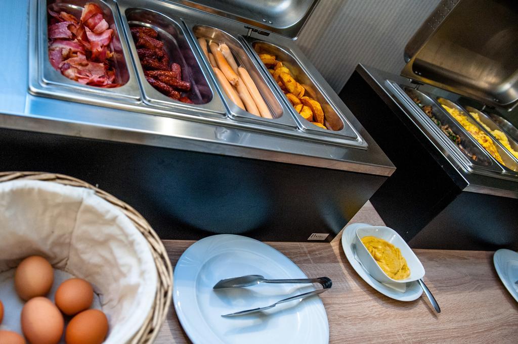 Hotel Parc Сибиу Экстерьер фото