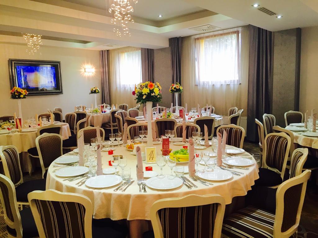 Hotel Parc Сибиу Экстерьер фото